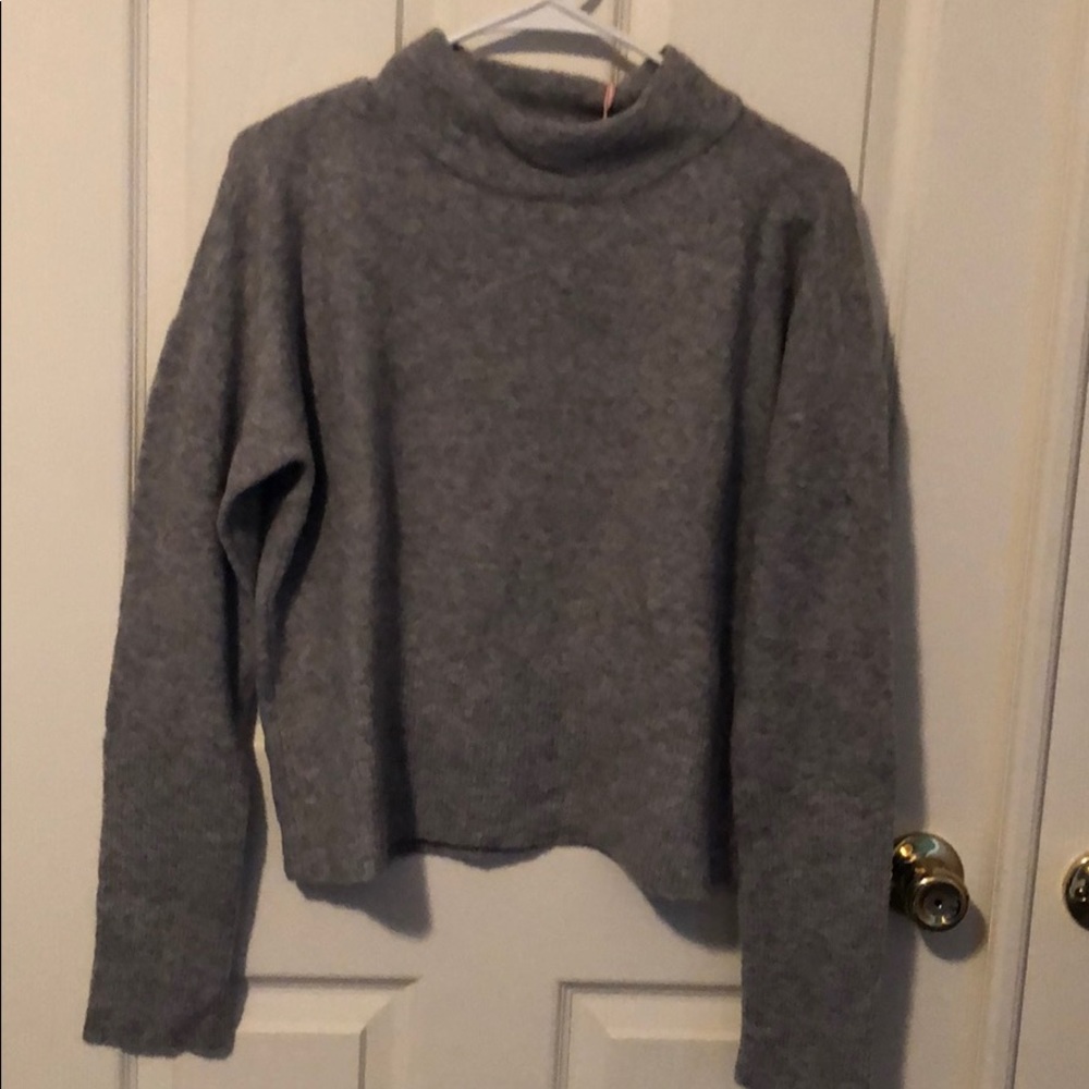 Vineyard vines sweater
